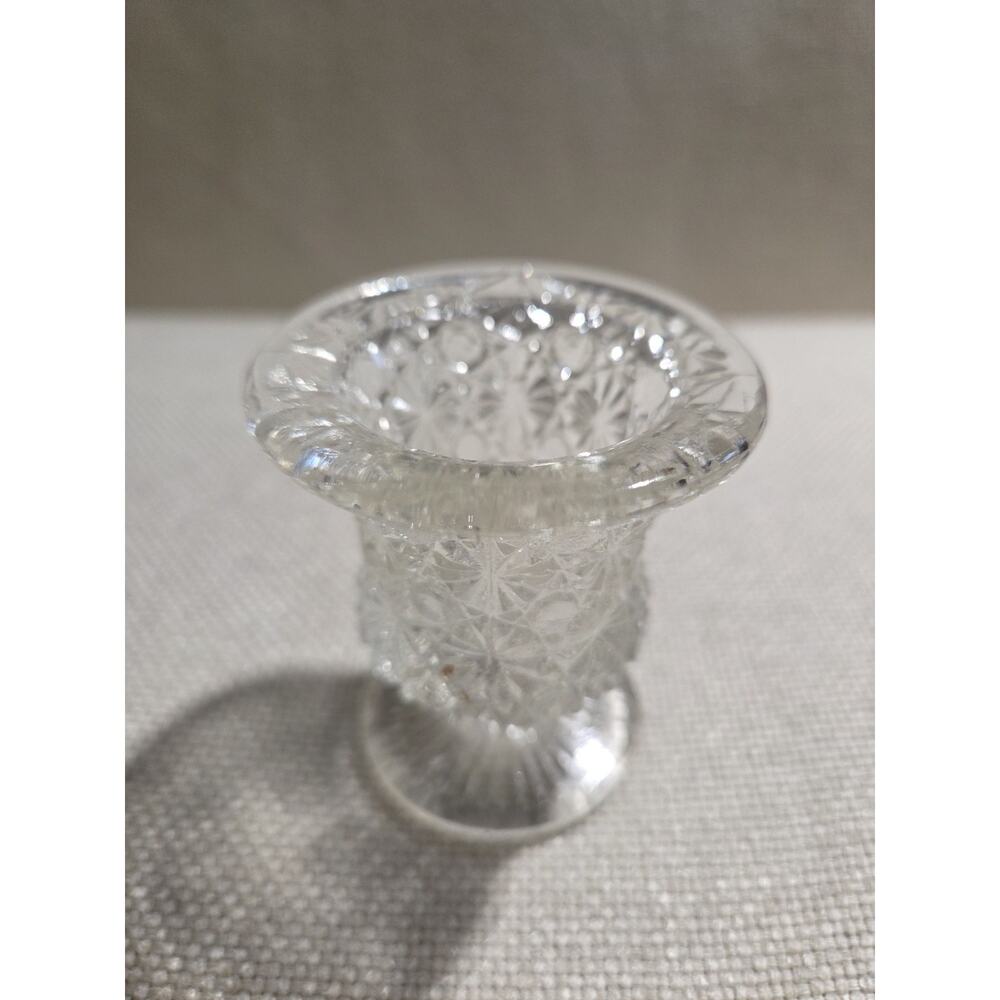 Vintage L.E. Smith Clear Glass Daisy and Button Urn Toothpick Holder Pedestal